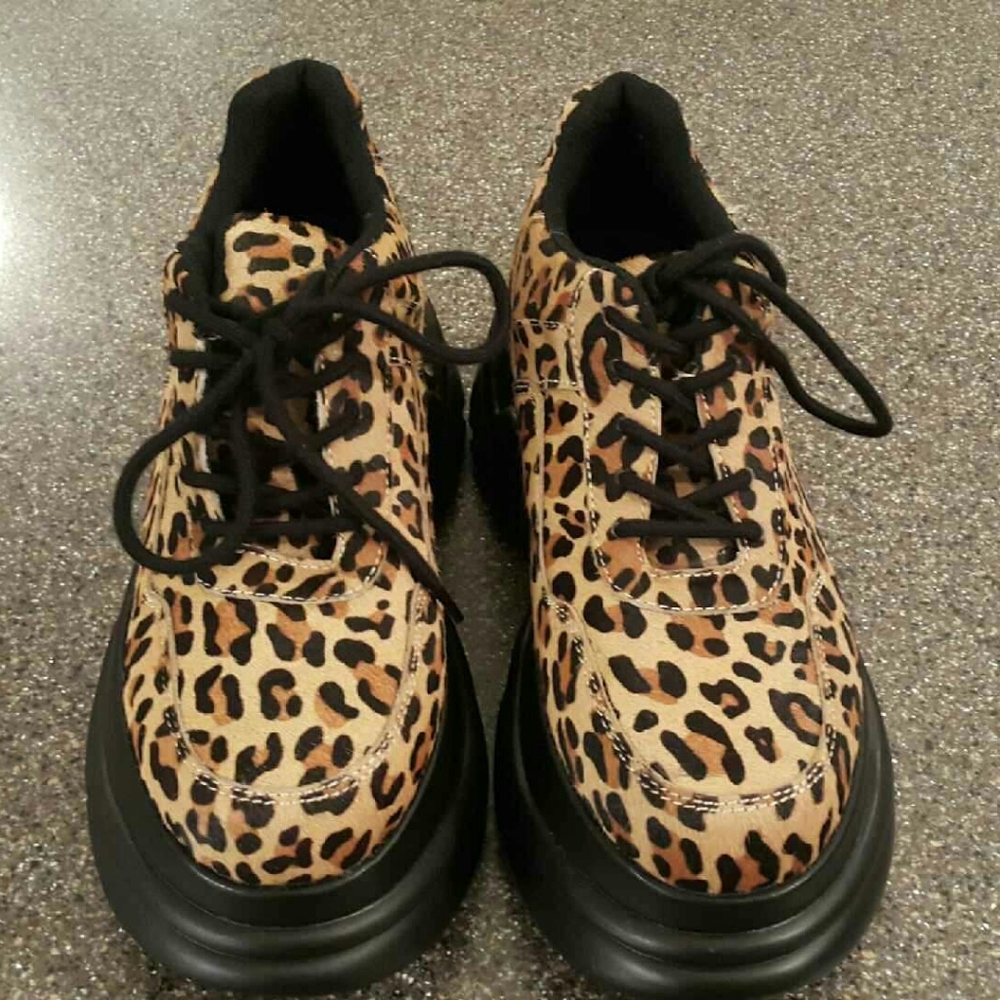 OUT OF STOCK. SOLD.Jeffrey Campbell platform